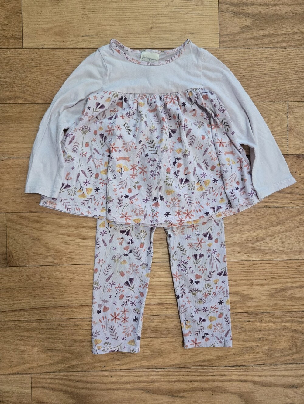 Adorable First Impressions Floral 2-piece outfit in size 24 months.